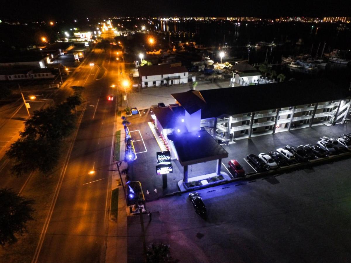 شاطئ فورت والتون Seabreeze Inn - Fort Walton المظهر الخارجي الصورة
