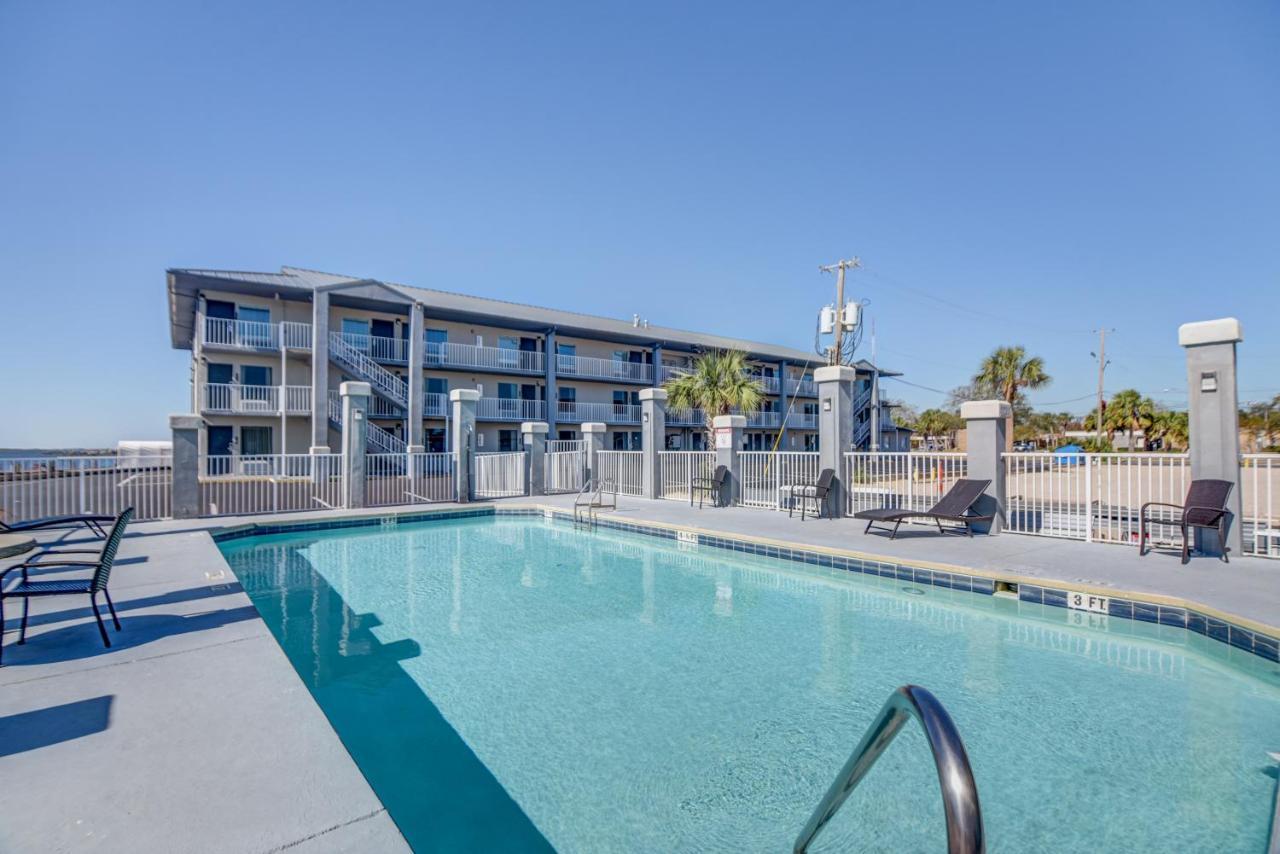 شاطئ فورت والتون Seabreeze Inn - Fort Walton المظهر الخارجي الصورة